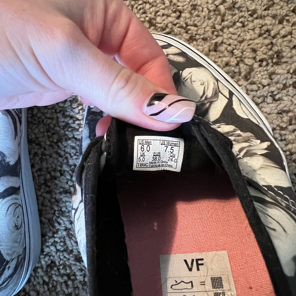 Floral Vans - Picture 2 of 2